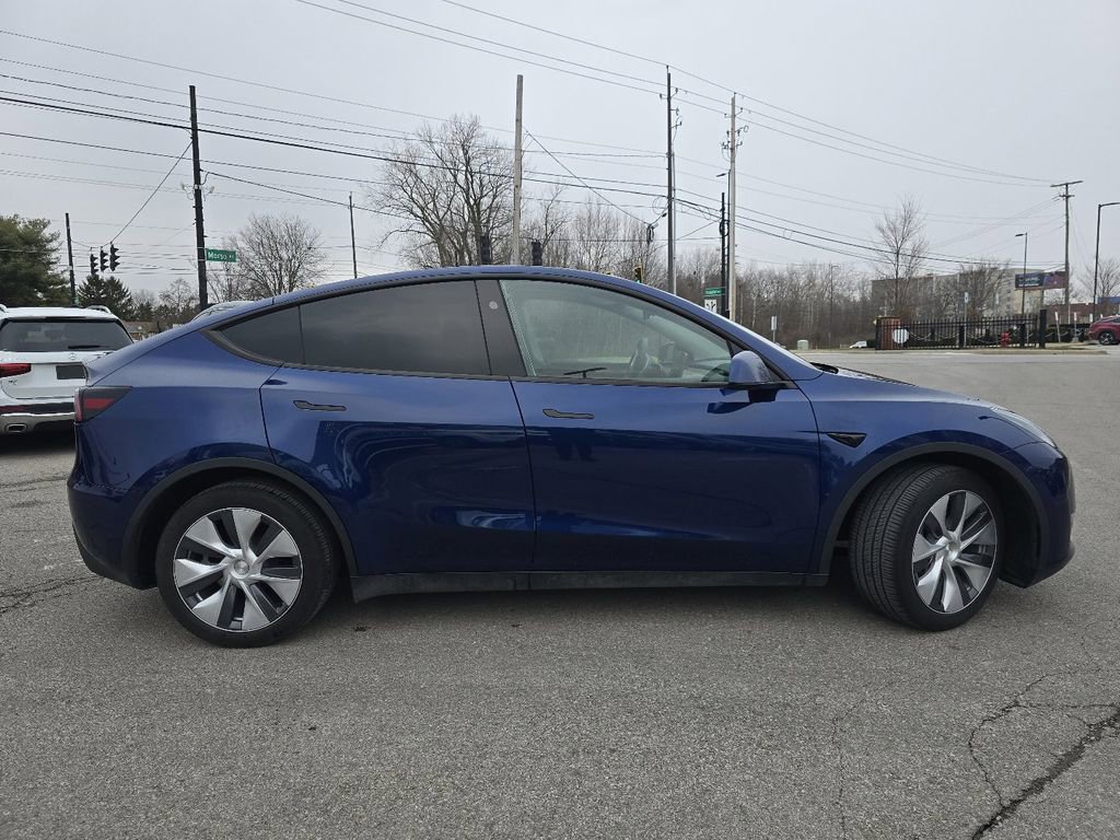 Used 2024 Tesla Model Y Long Range image 14