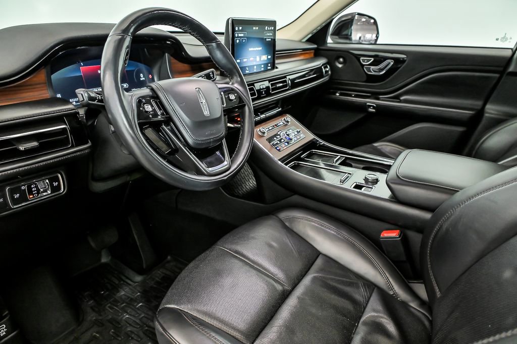 Used 2022 Lincoln Aviator Reserve w/ Elements Package Plus image 12