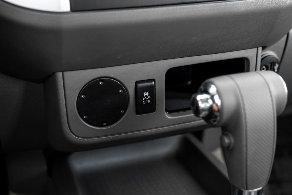 Used 2018 Nissan Frontier SV RWD image 23