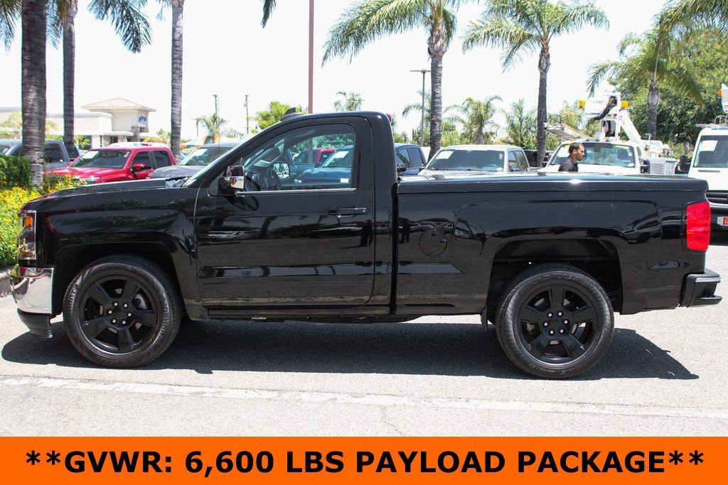 Used 2016 Chevrolet Silverado 1500 LT w/ LT Convenience Package RWD image 5