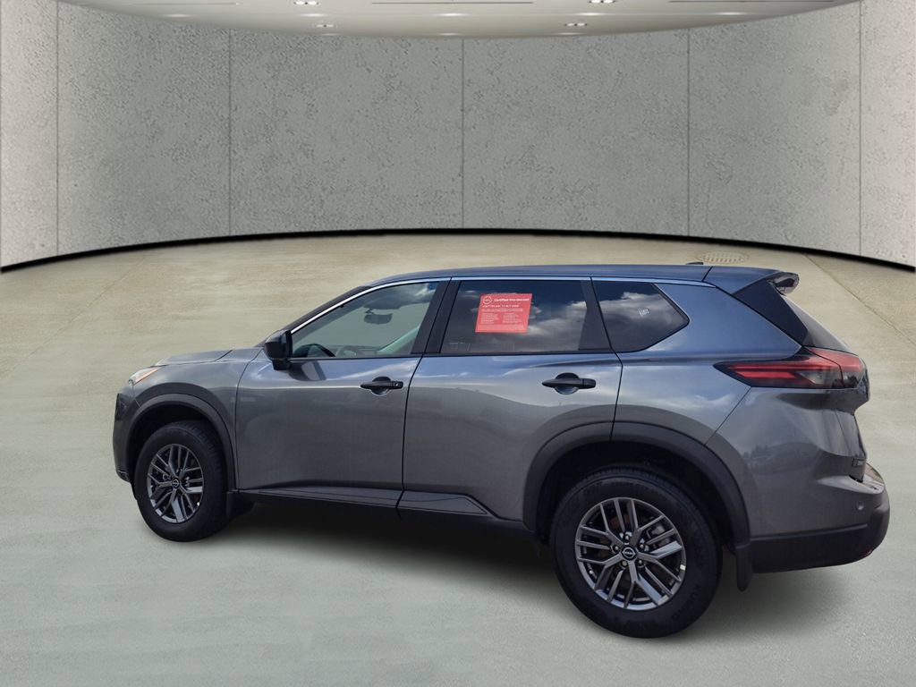 Used 2026 Nissan Rogue S image 7