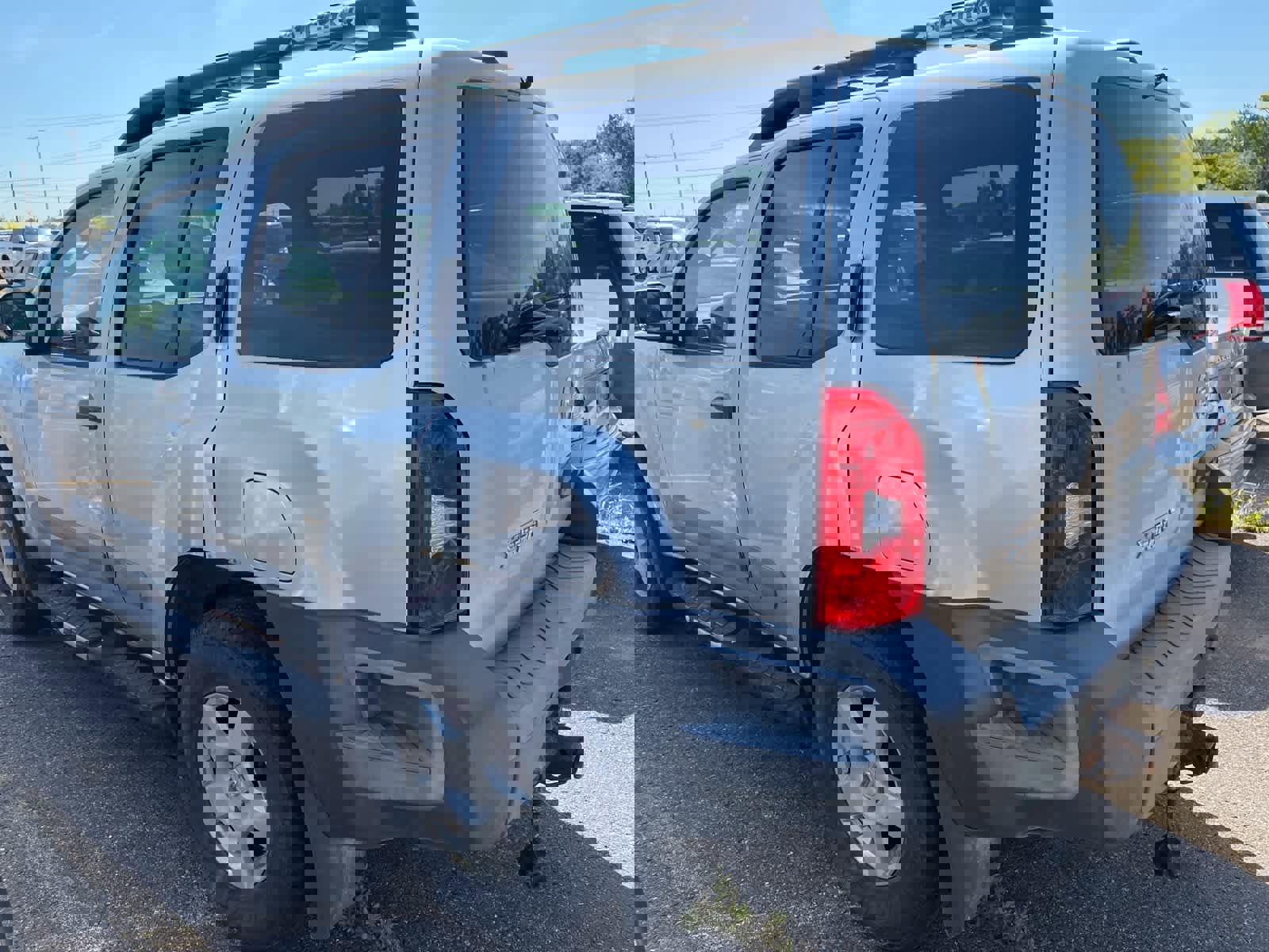 Used 2005 Nissan Xterra S w/ (P01) Power Pkg image 9