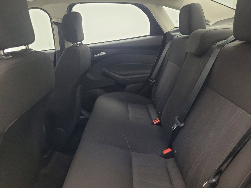 Used 2018 Ford Focus SEL FWD image 18