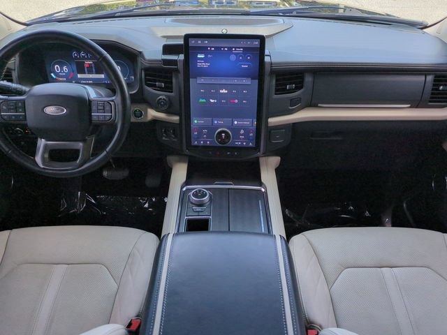 Used 2023 Ford Expedition Max Platinum RWD image 17
