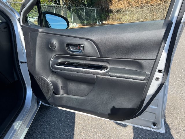 Used 2015 Toyota Prius C Two FWD image 30