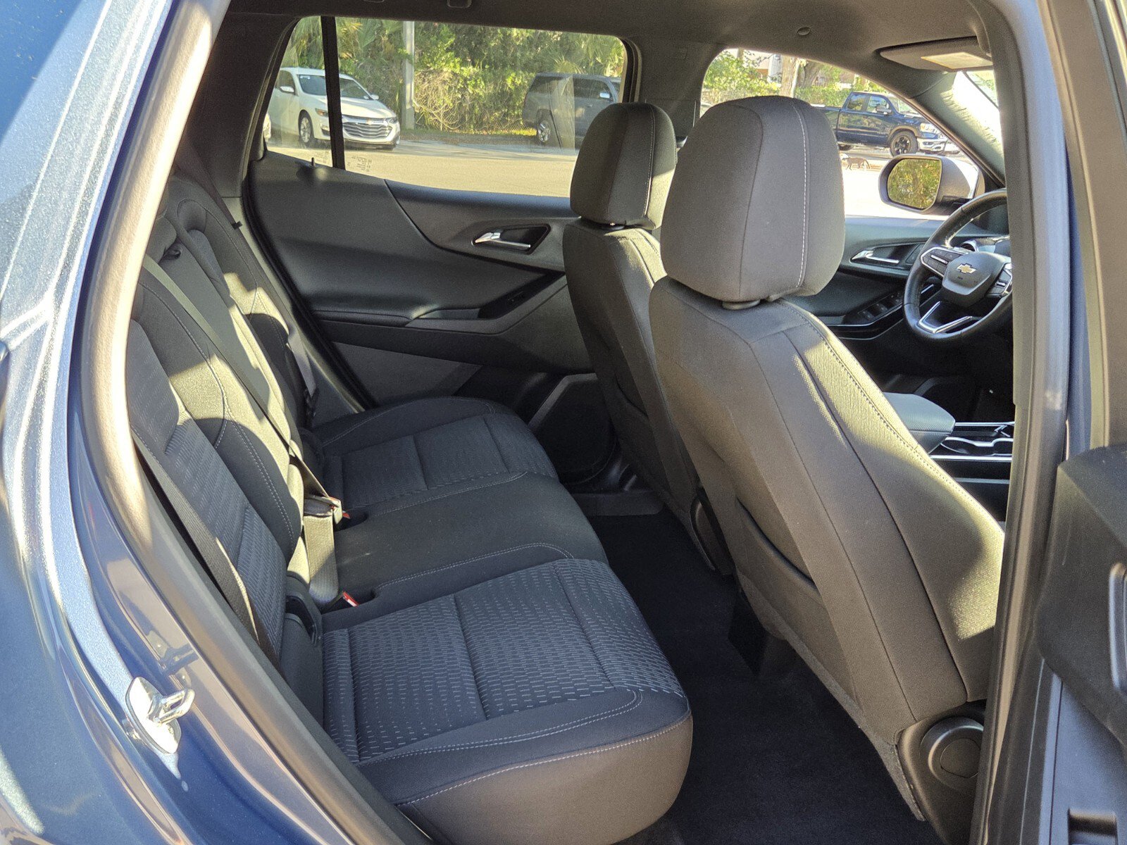 Certified 2025 Chevrolet Equinox LT FWD image 21