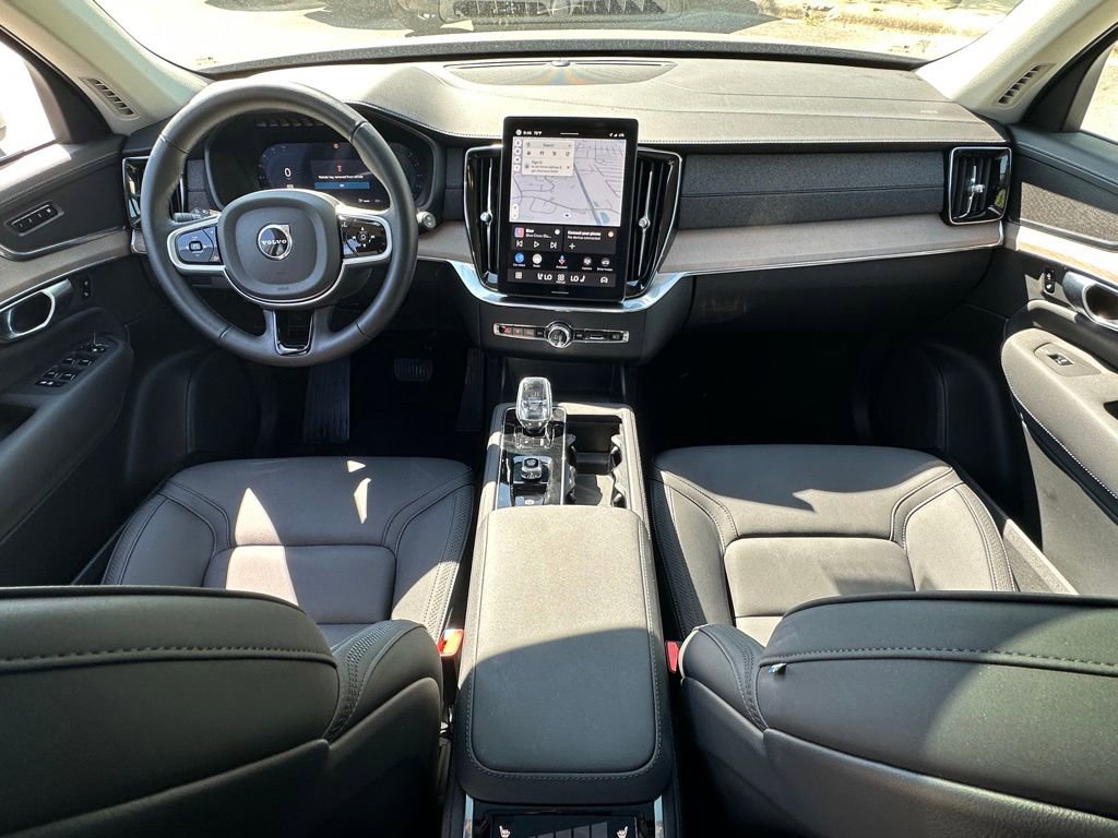 Used 2025 Volvo XC90 B5 Plus AWD/4WD image 20