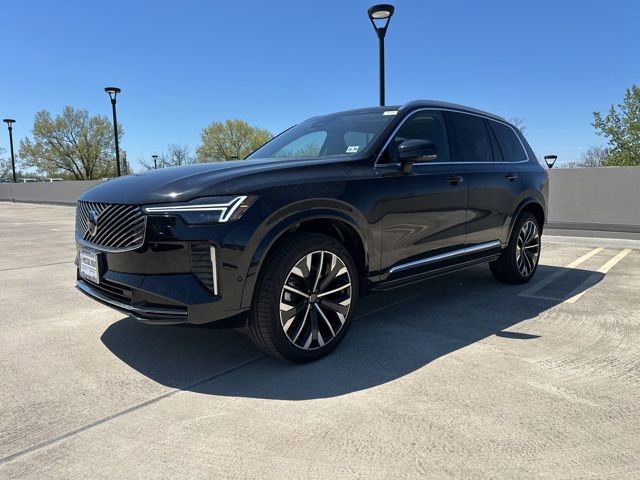 New 2026 Volvo XC90 B6 Plus w/ Protection Package Premier AWD/4WD image 3