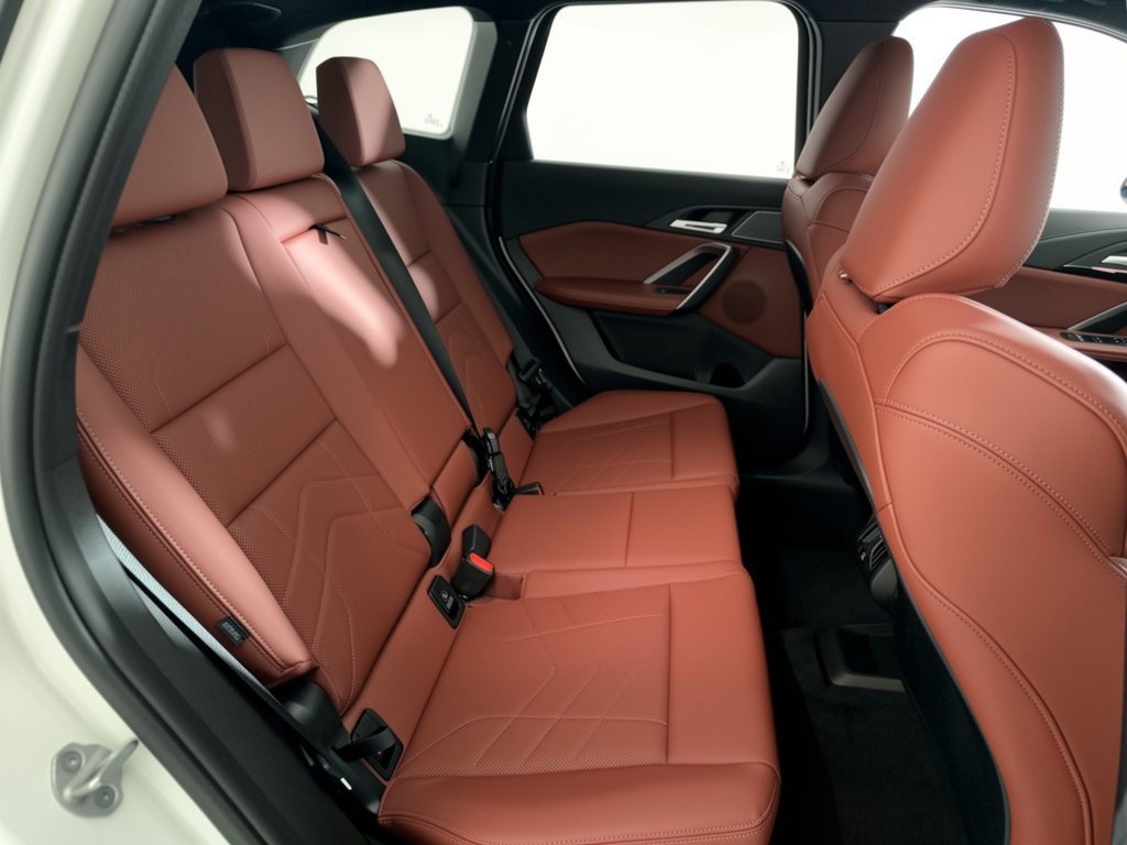 New 2027 BMW X1 xDrive28i AWD/4WD image 29