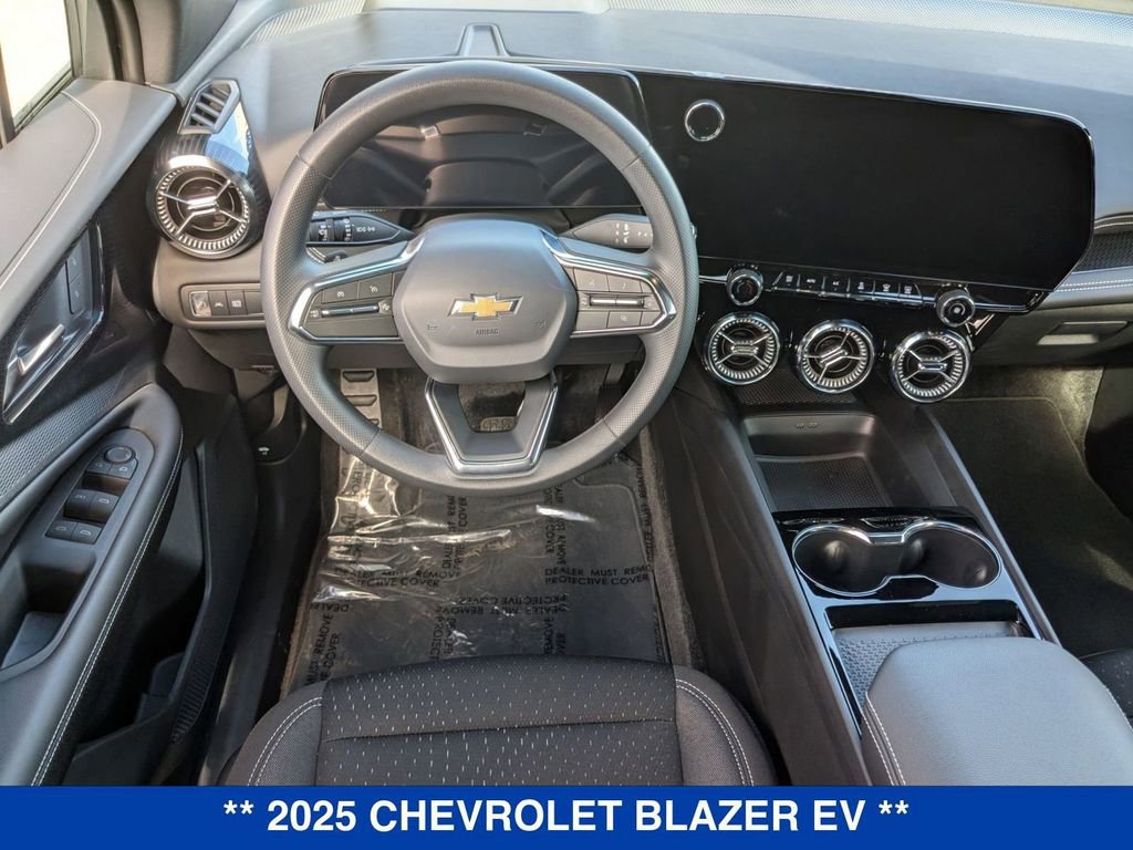 New 2025 Chevrolet Blazer EV LT AWD/4WD image 25