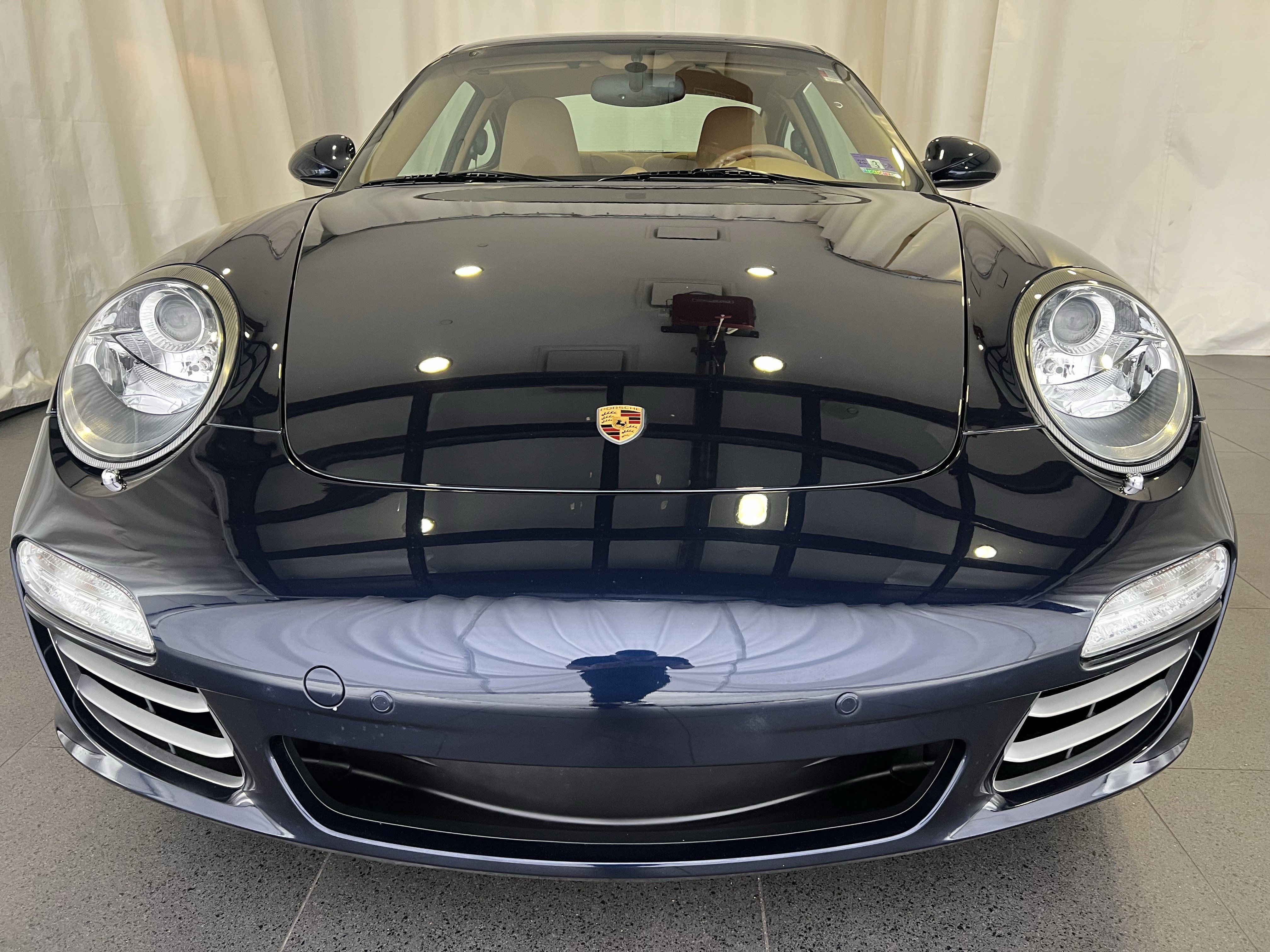 Used 2010 Porsche 911 Carrera 4S image 6