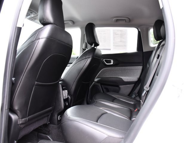 Used 2022 Jeep Compass Latitude image 19