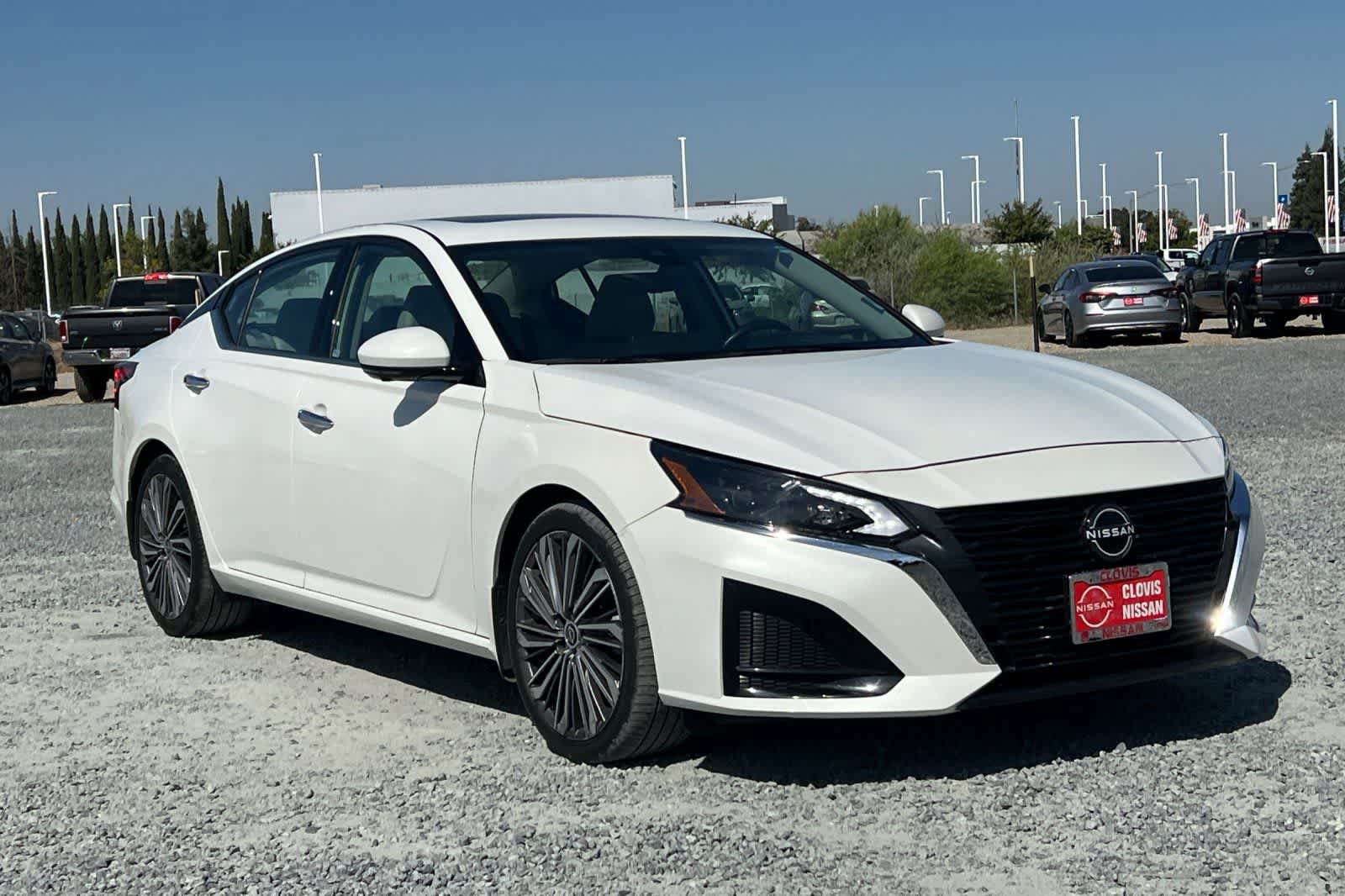 Certified 2023 Nissan Altima 2.5 SL FWD image 10