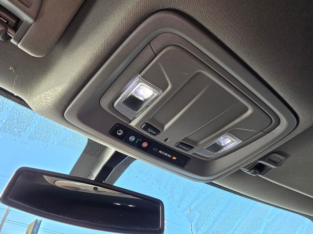 Used 2022 Chevrolet Silverado 2500 LTZ w/ Z71 Off-Road Package image 20