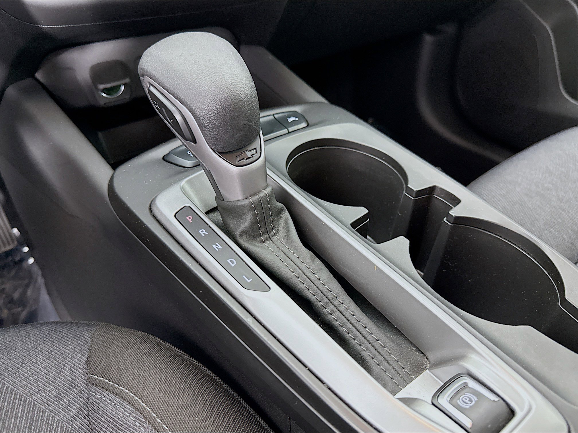 Used 2024 Chevrolet Trax LS image 17