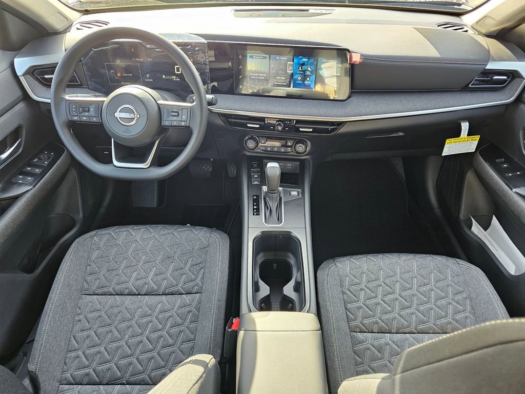 New 2026 Nissan Kicks SV w/ SV Premium Package image 6