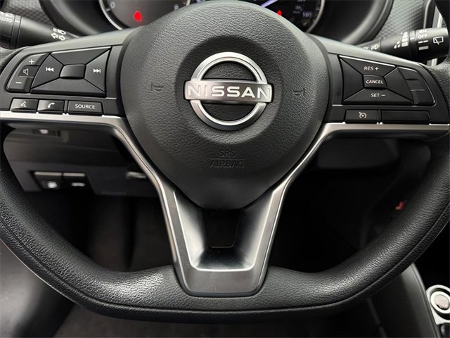 Used 2022 Nissan Kicks S image 21