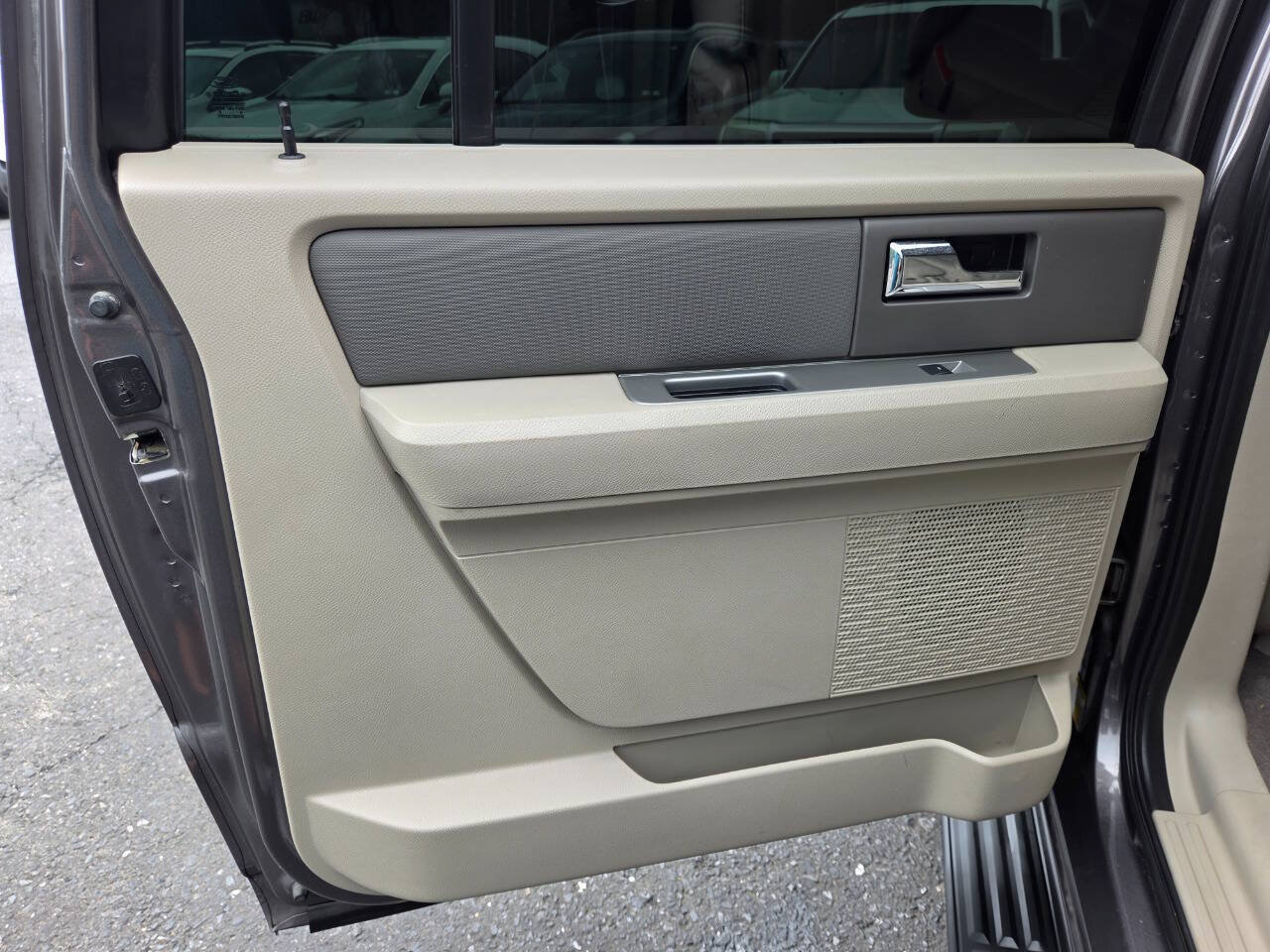 Used 2014 Ford Expedition EL XL AWD/4WD image 22