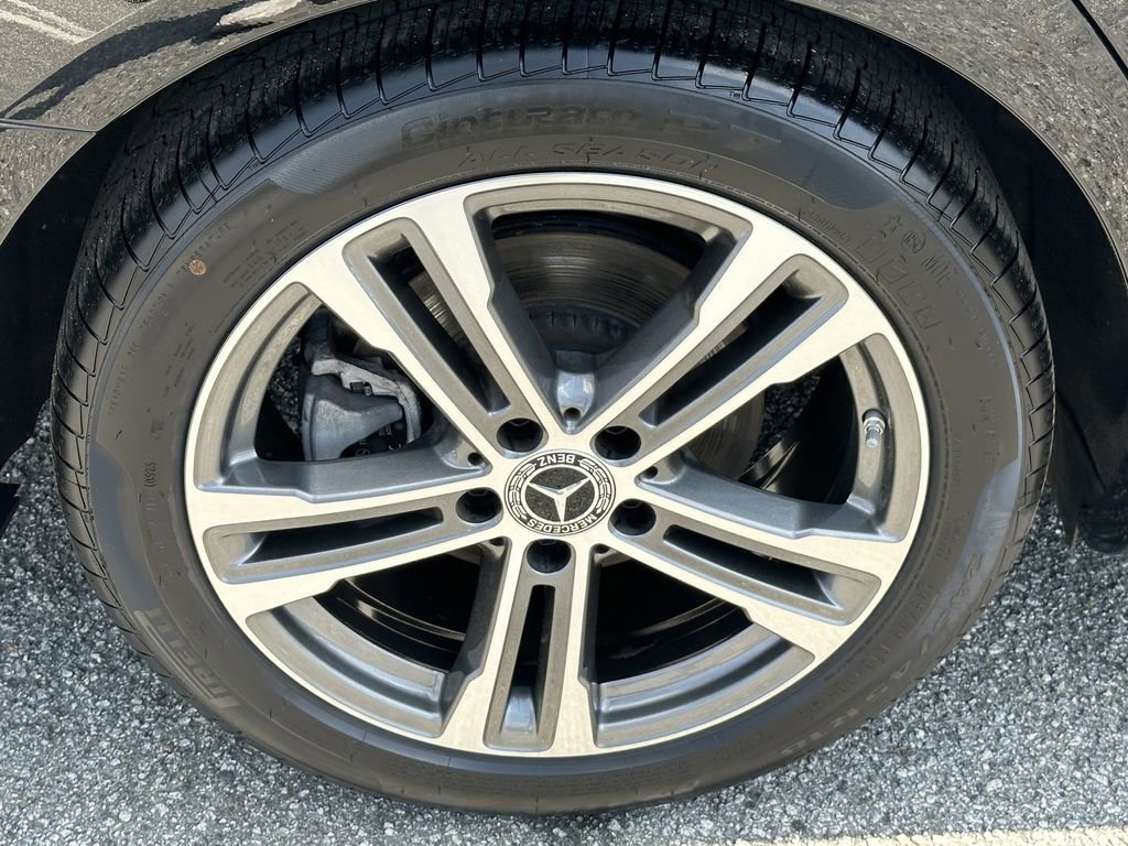 Certified 2022 Mercedes-Benz E 350 4MATIC Sedan image 20