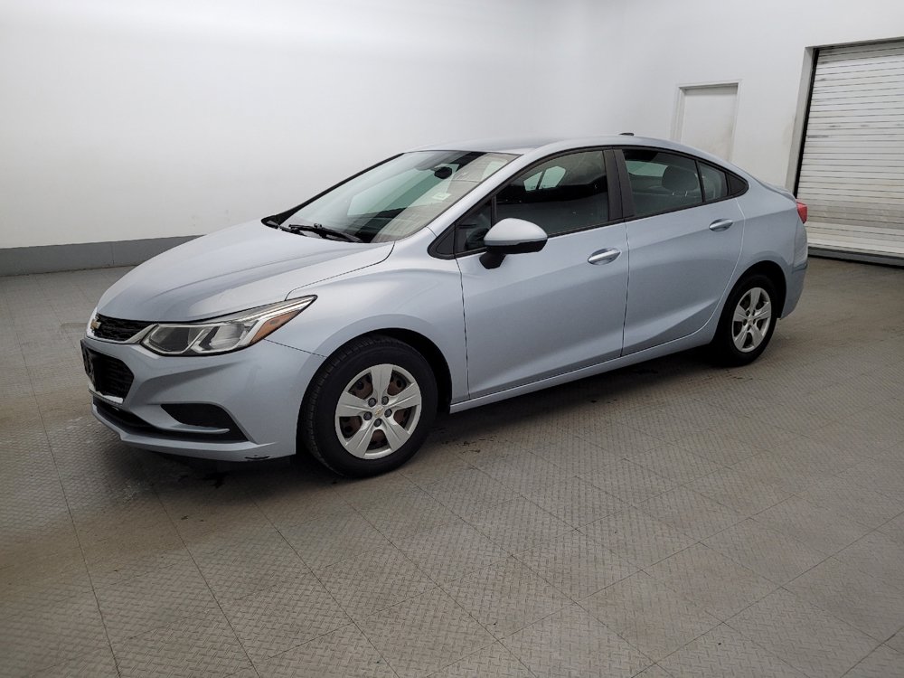 Used 2018 Chevrolet Cruze LS w/ LS Fleet Convenience Package image 2