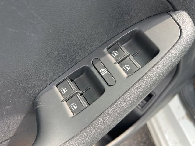 Used 2016 Volkswagen Jetta S image 24