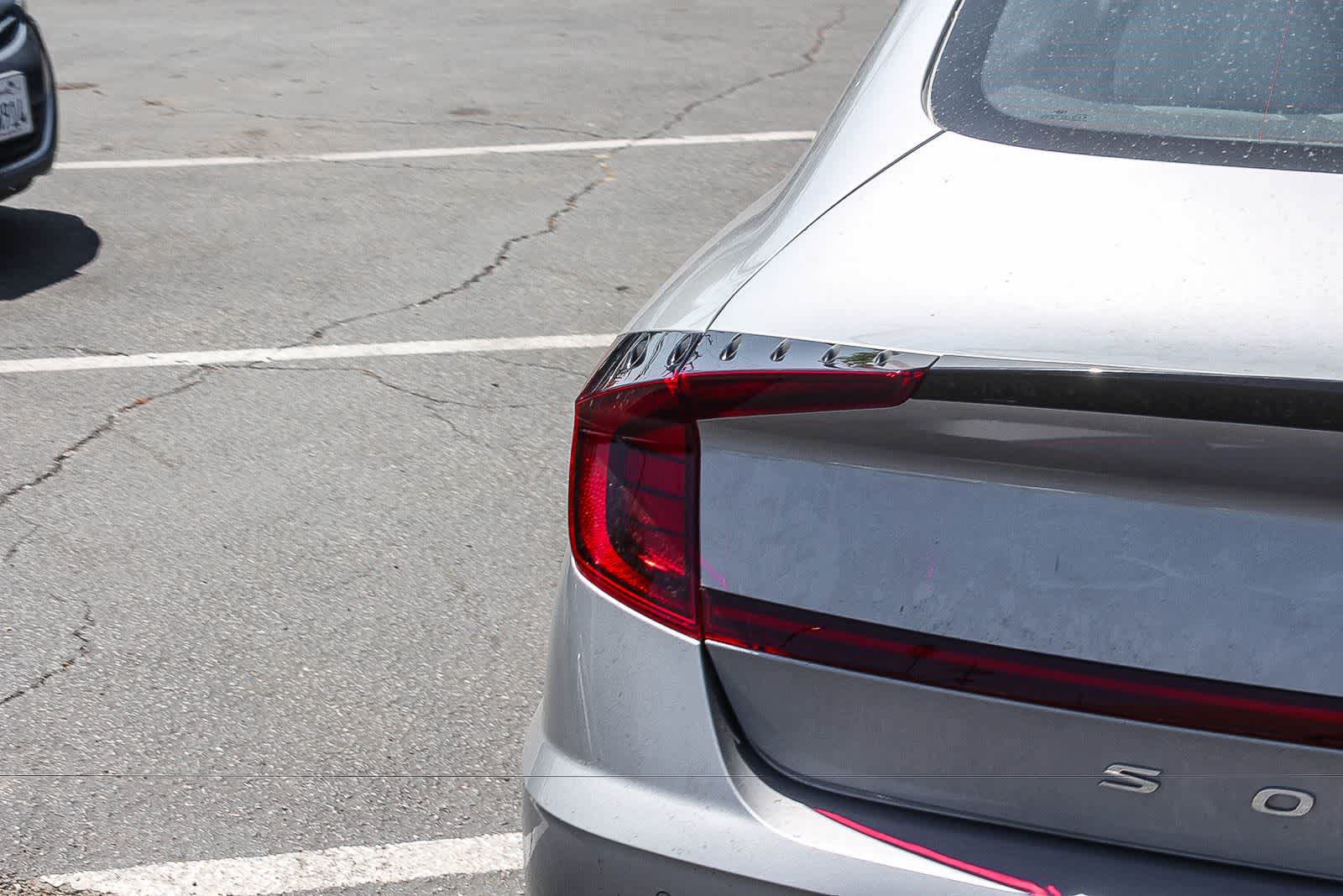 Certified 2023 Hyundai Sonata Limited FWD image 8