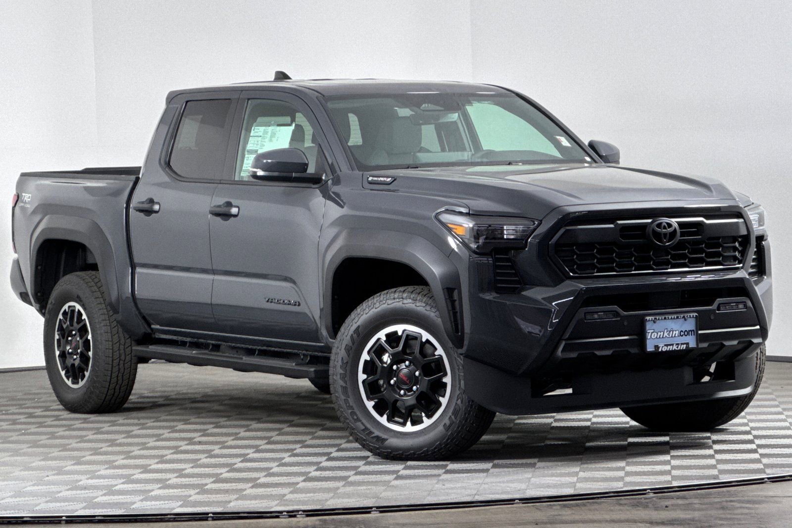 New 2025 Toyota Tacoma TRD Off-Road image 2
