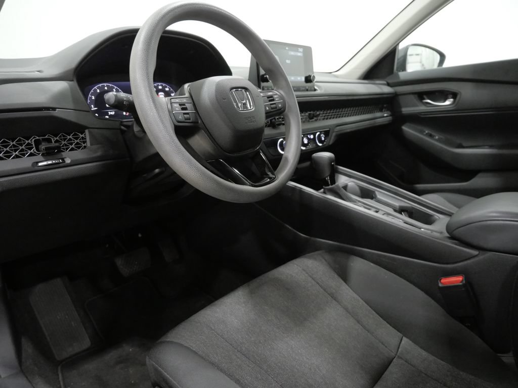 Used 2024 Honda Accord LX image 11