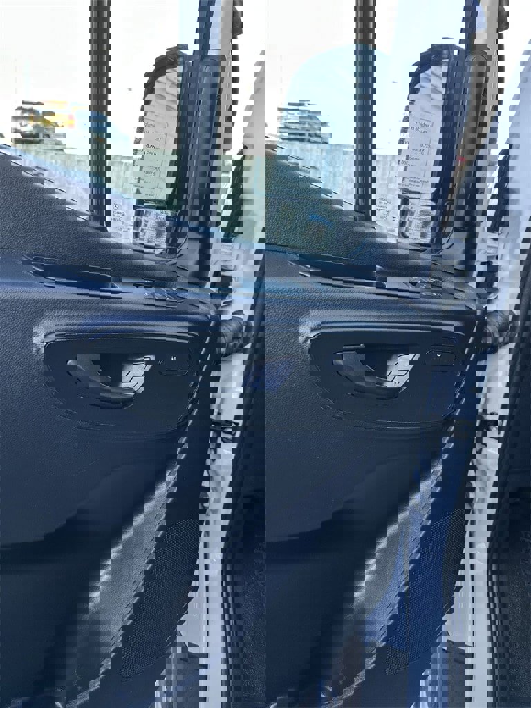 Used 2024 Mercedes-Benz Sprinter 144 Cargo w/ Acoustic Package image 10