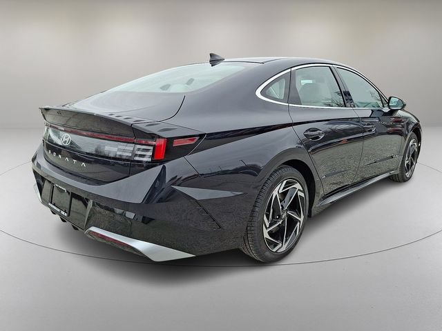 New 2026 Hyundai Sonata SEL FWD image 7