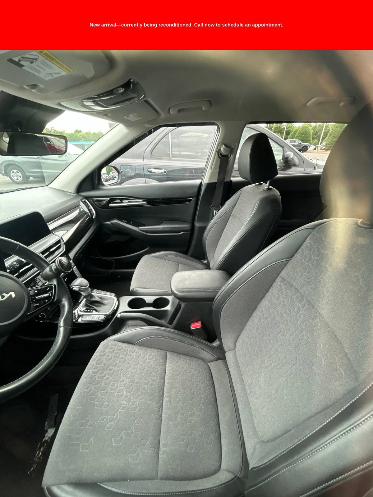 Used 2024 Kia Seltos X-Line AWD/4WD image 4