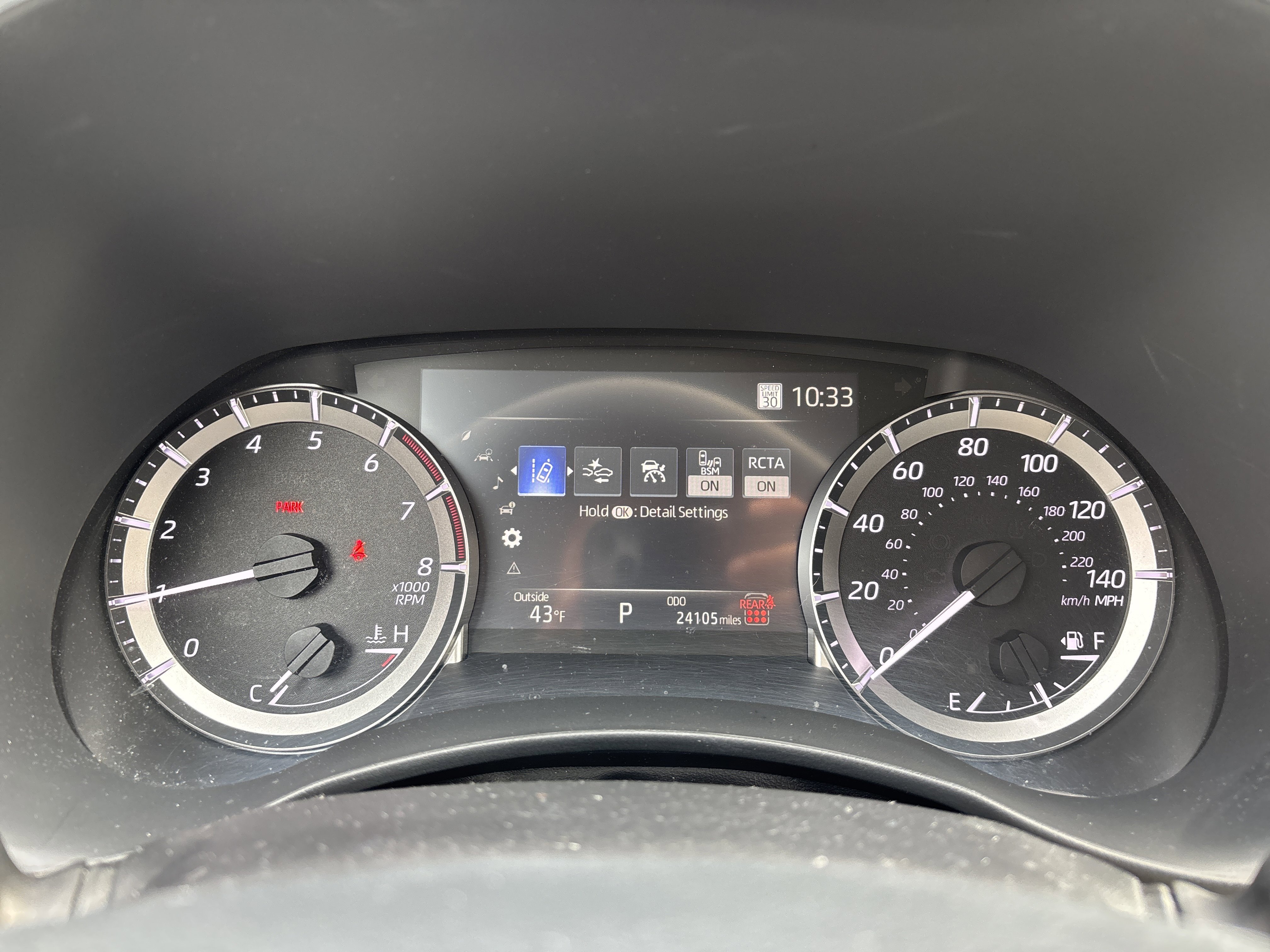 Used 2024 Toyota Highlander XLE image 22