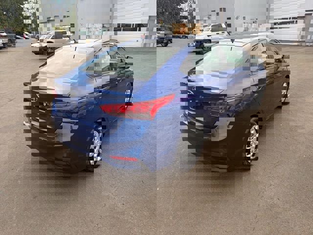 Used 2021 Hyundai Accent SE image 6