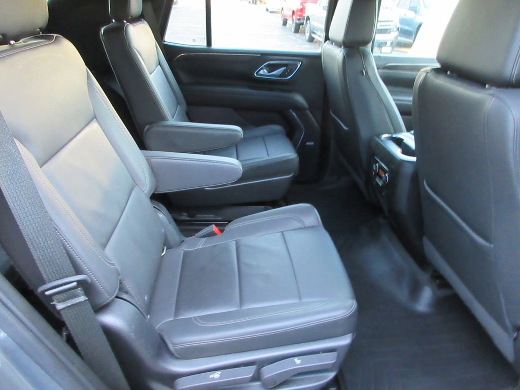 Certified 2022 Chevrolet Tahoe Z71 w/ Max Trailering Package AWD/4WD image 17