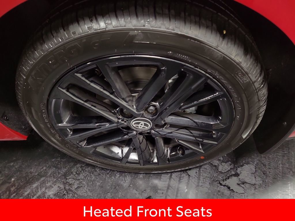 Used 2026 Toyota Camry SE image 10