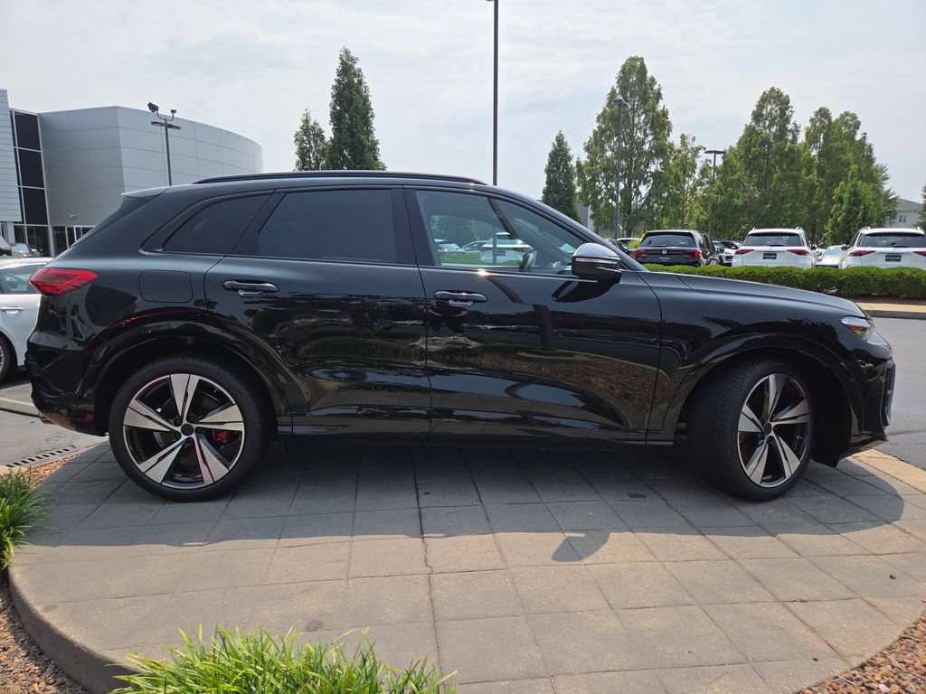 New 2026 Audi SQ5 Premium Plus AWD/4WD image 29