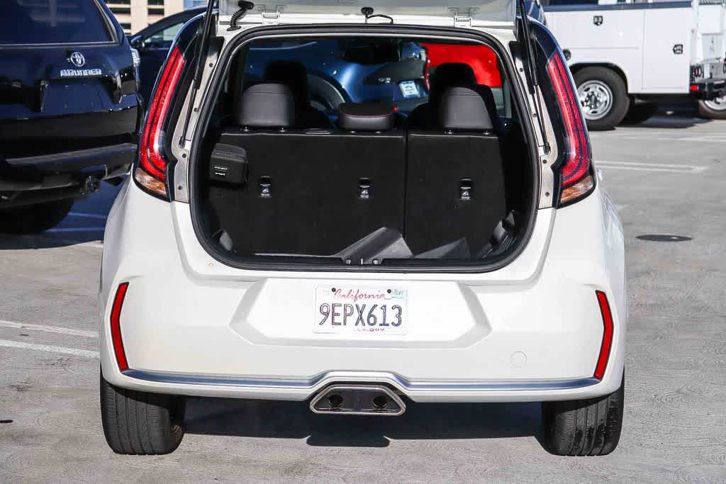 Used 2023 Kia Soul GT-Line FWD image 27
