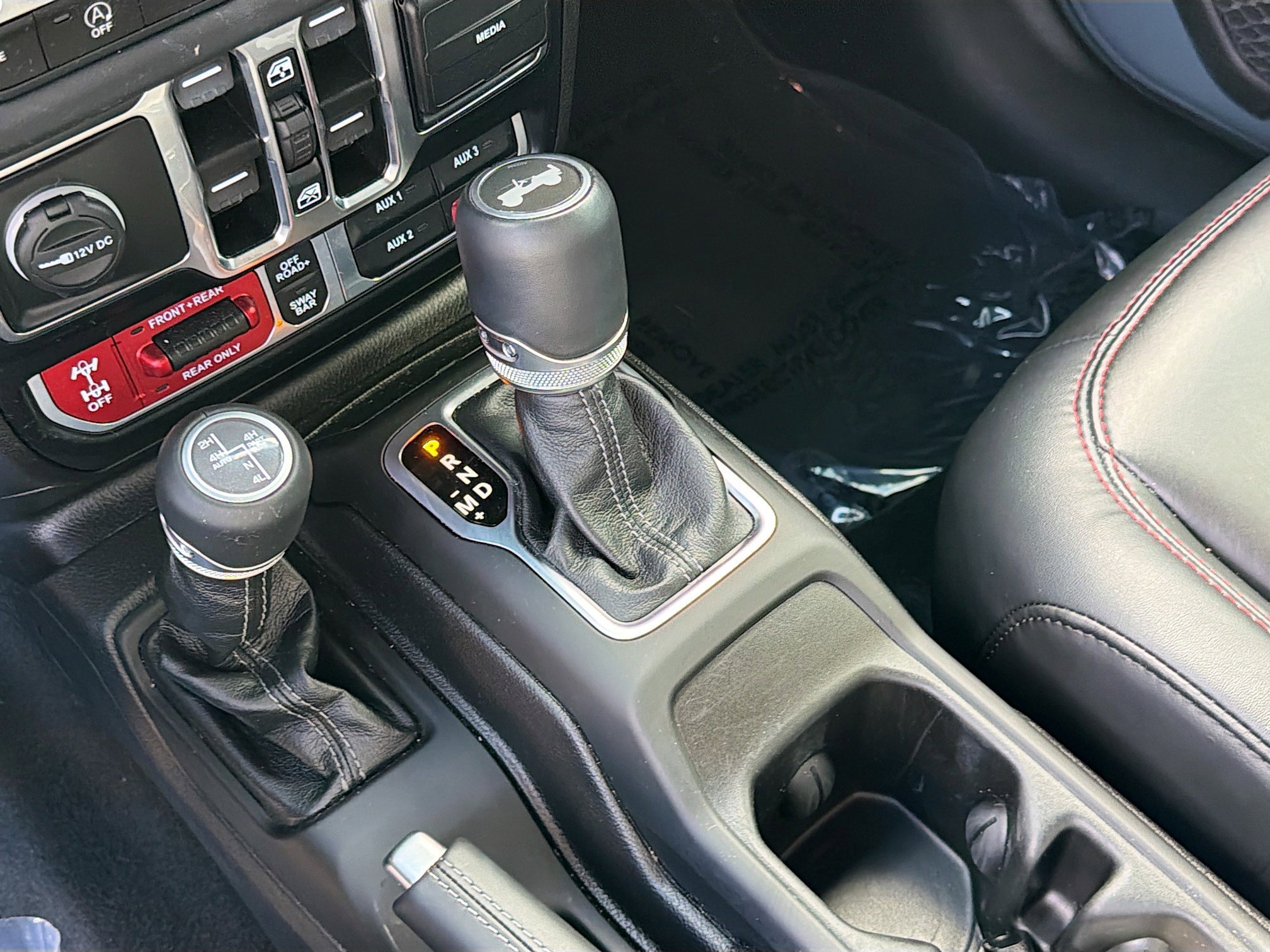 Used 2024 Jeep Wrangler Unlimited Rubicon image 27