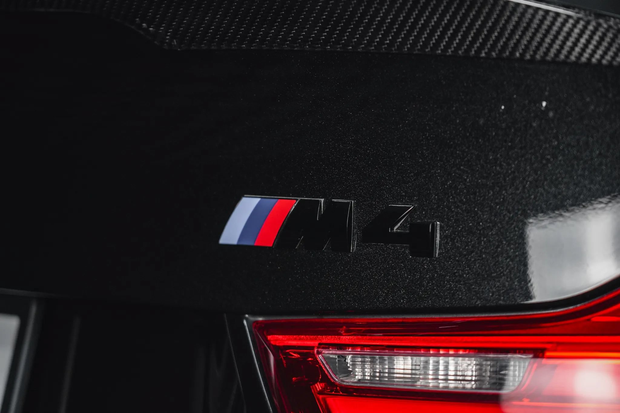 Used 2015 BMW M4 Coupe w/ Executive Package RWD image 22
