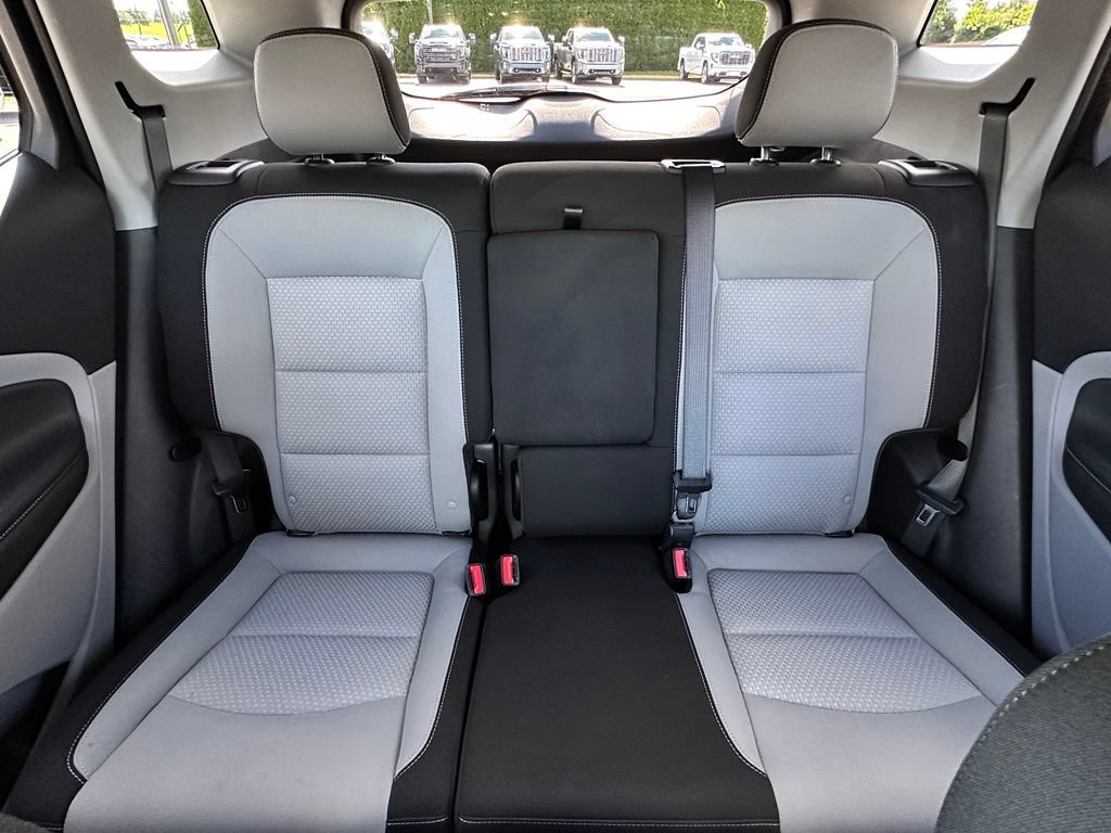 Used 2023 GMC Terrain SLE AWD/4WD image 27