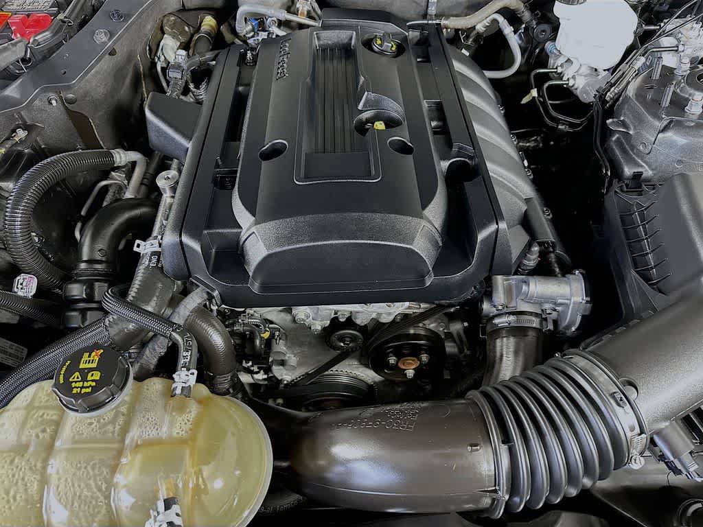 Used 2020 Ford Mustang Coupe w/ Equipment Group 101A RWD image 9