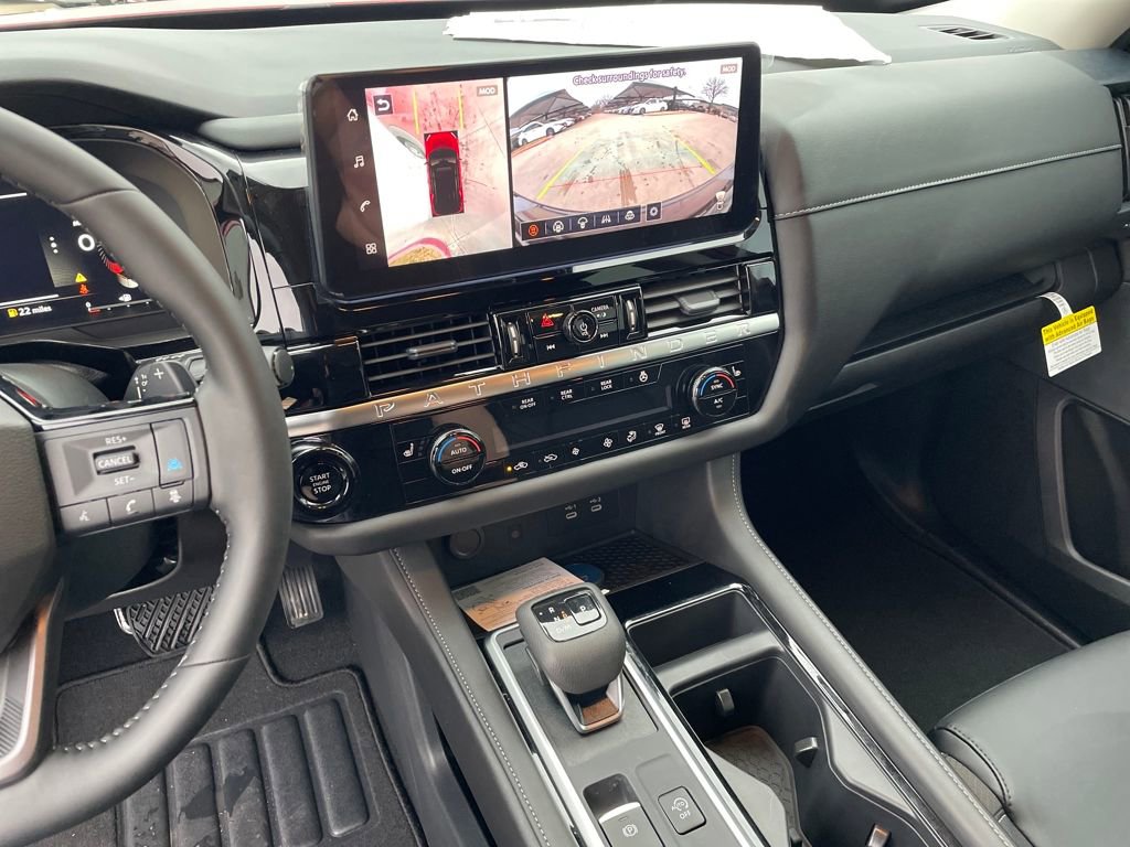 New 2026 Nissan Pathfinder SL AWD/4WD image 13