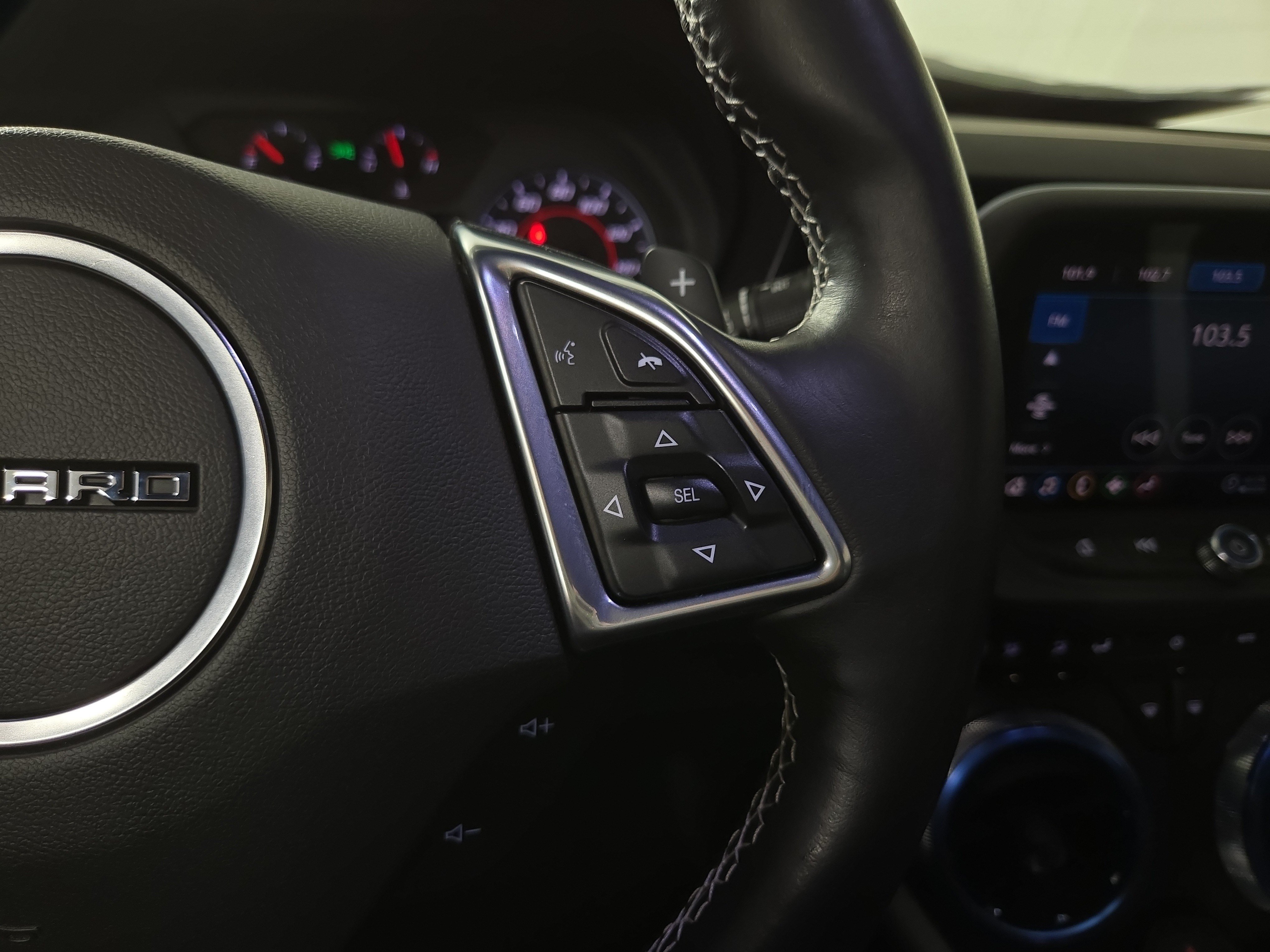 Used 2021 Chevrolet Camaro LT w/ Technology Package RWD image 16