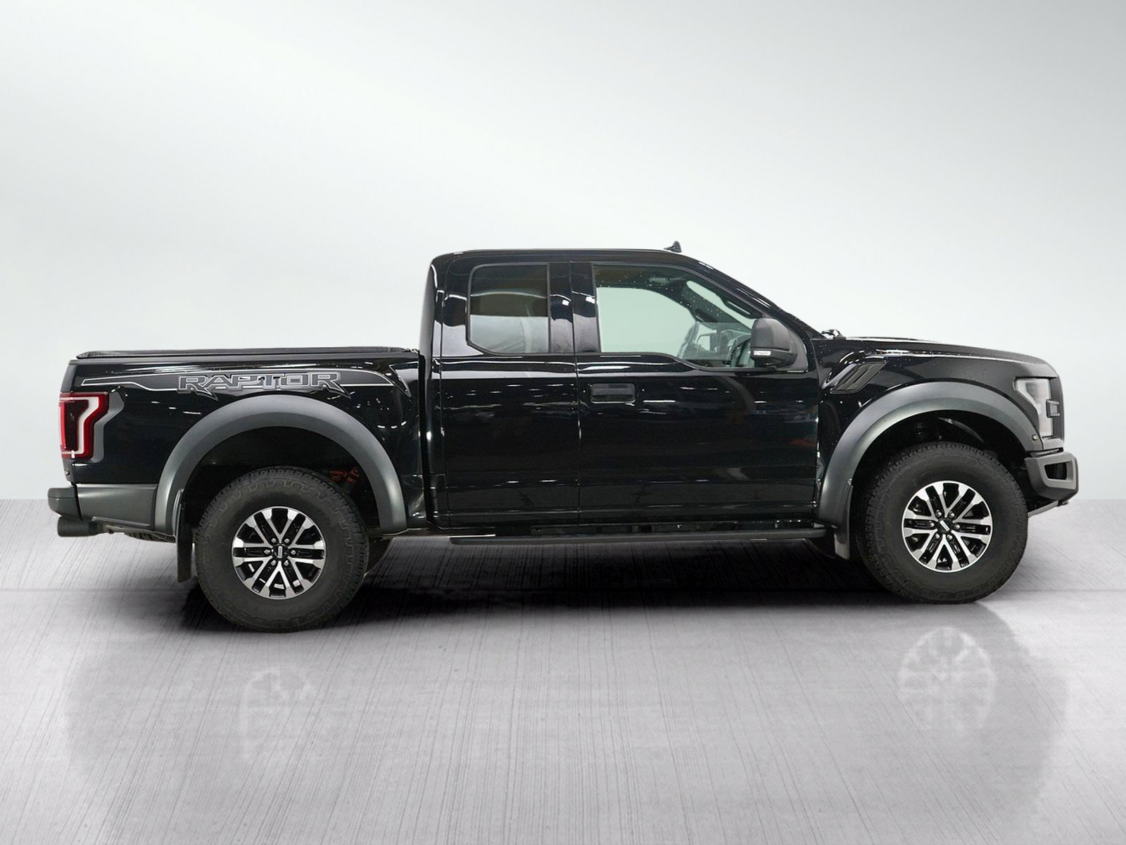 Used 2019 Ford F150 Raptor AWD/4WD image 6