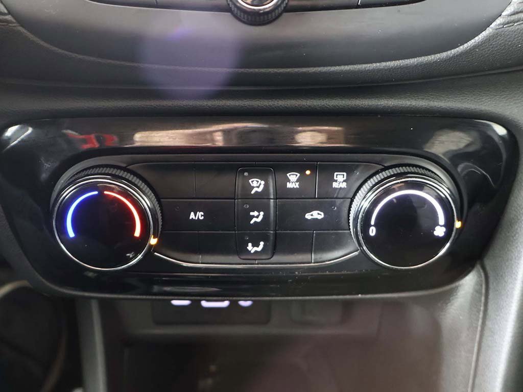 Used 2022 Buick Encore GX Preferred image 41