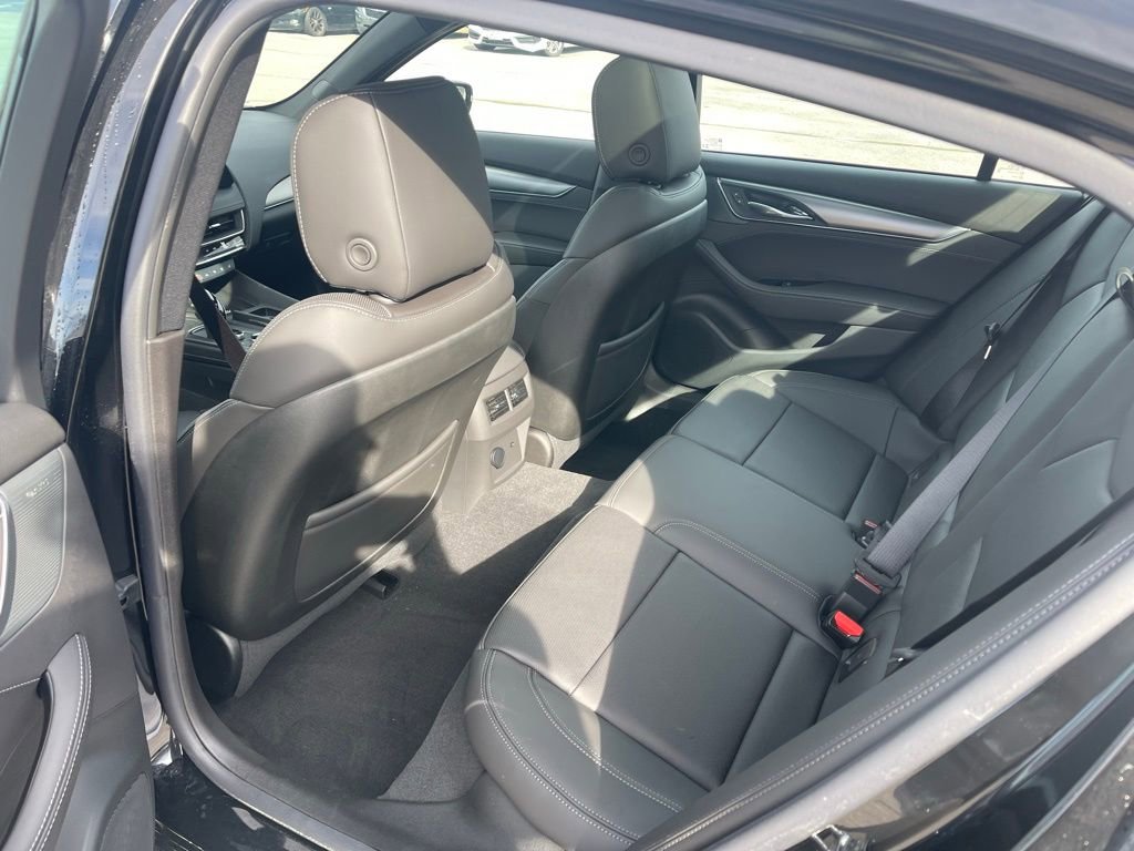 Used 2025 Cadillac CT5 Premium Luxury image 17