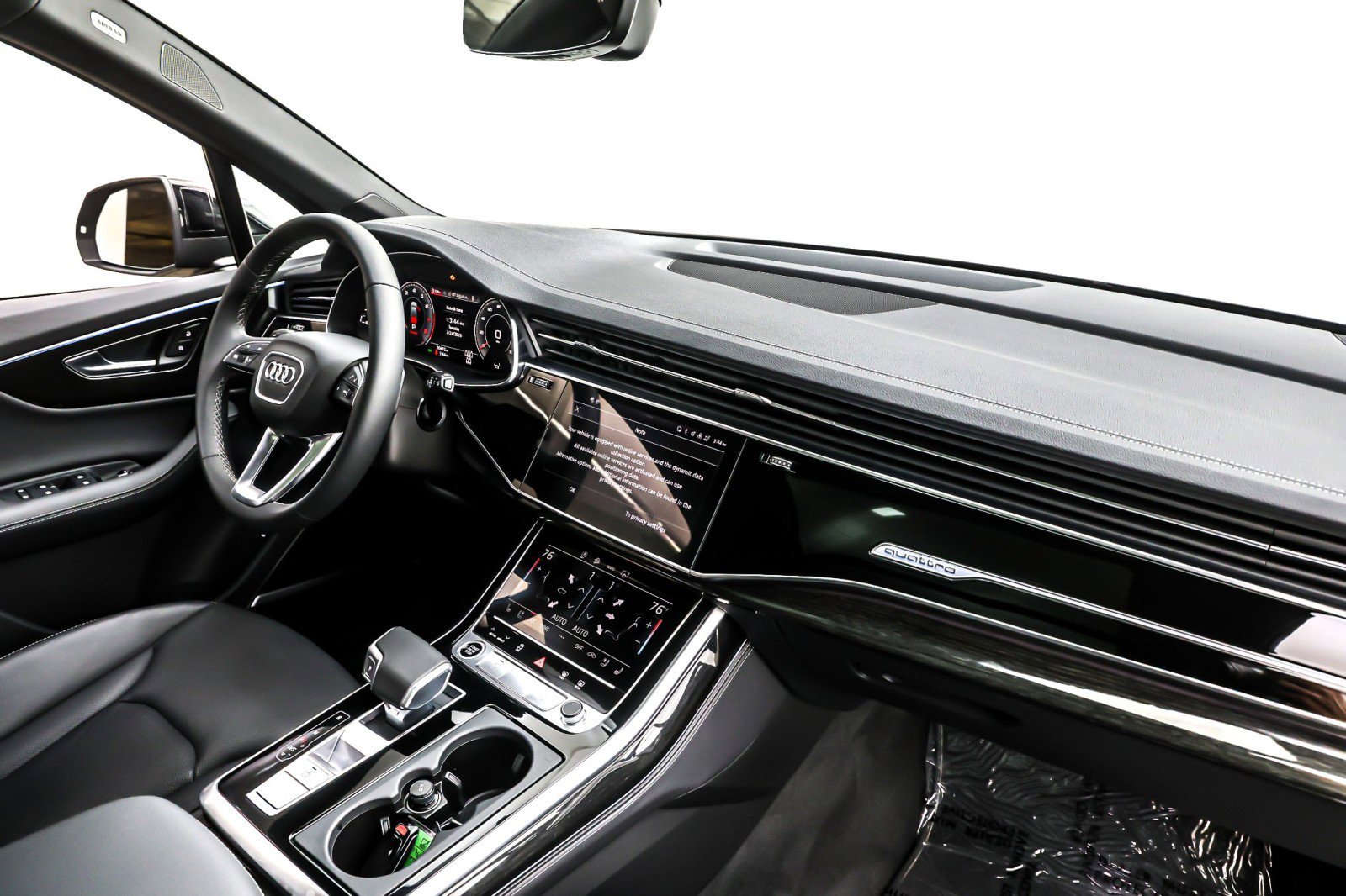 Used 2025 Audi Q7 3.0T Premium Plus image 17