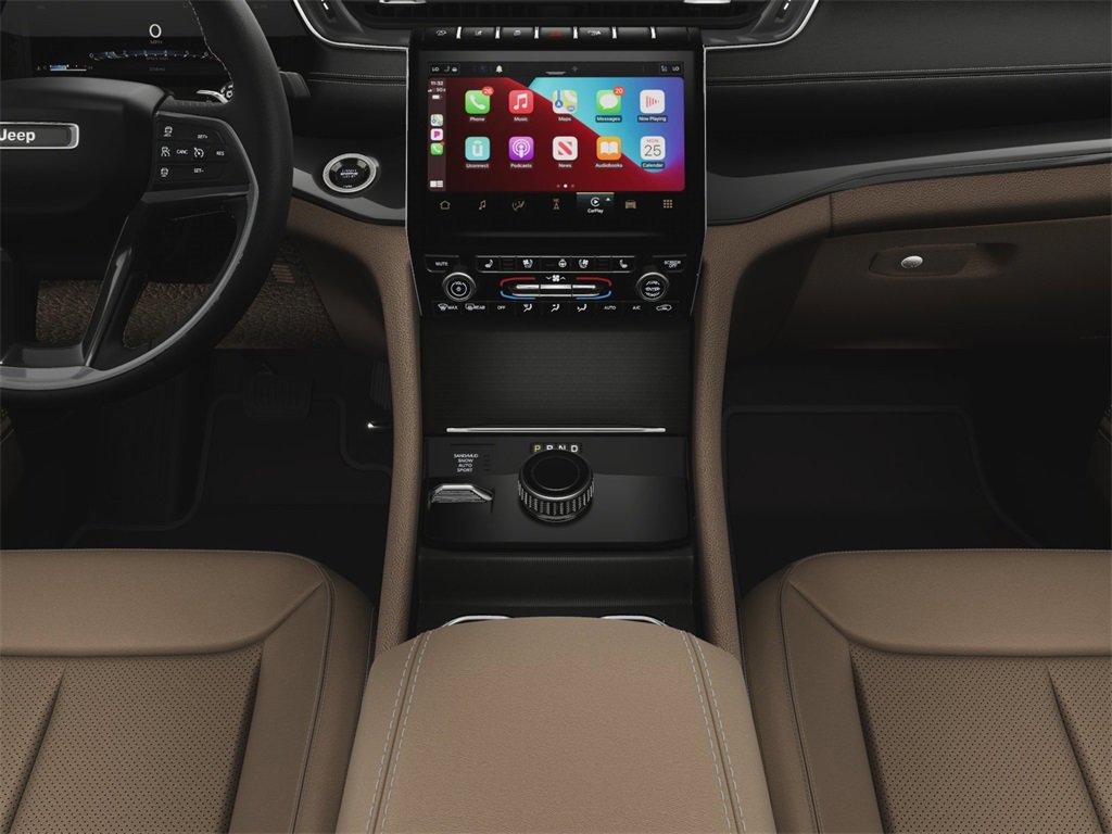 New 2025 Jeep Grand Cherokee Limited image 23