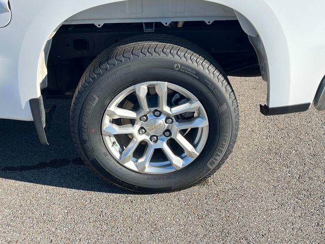 Certified 2024 Chevrolet Silverado 1500 LT w/ Safety Package image 14