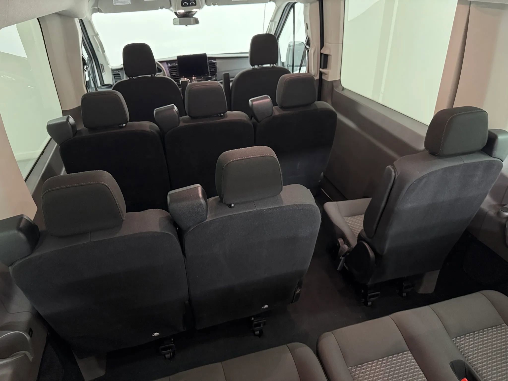 Used 2025 Ford Transit 350 XLT image 17